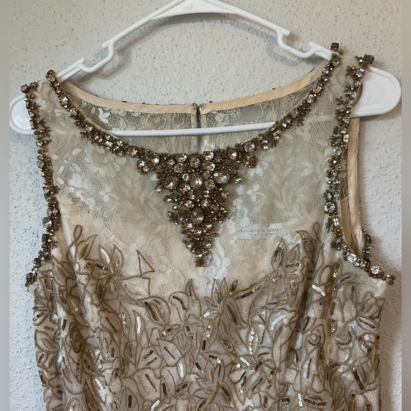 Carolina Herrera Rhinestone Beaded Floral Embellished Sheath Dress Size 6 Gold - Picture 6 of 16